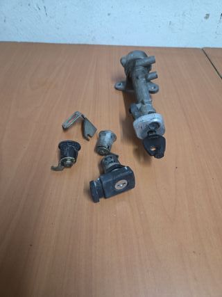 Cerradura Suzuki Burgman Carburación