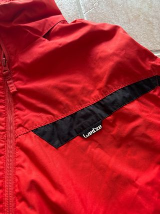 Chaqueta esquí WEDZE roja