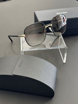 Occhiali da sole Prada nero da donna in metallo