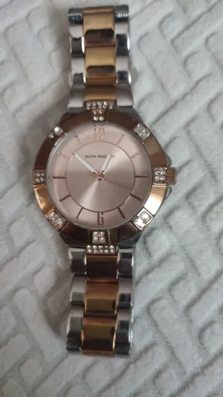 Reloj Mark Maddox Mujer Dorado y Plateado
