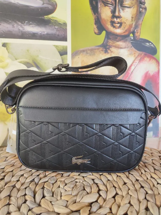 Bandolera Negra de luxe.