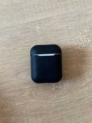 2 Fundas para AirPods (Azul y Negro)