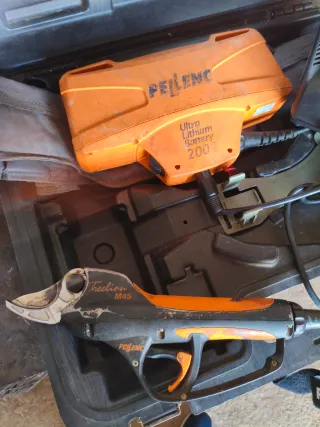 TIJERAS ELÉCTRICAS DE PODAR PELLEN TREELION
 M45
