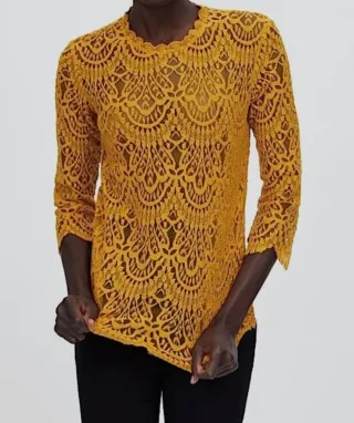 Blusa Zara encaje mostaza talla S