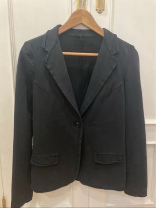 Chaqueta negra