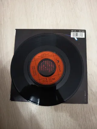 The Cure - Close To Me Vinilo