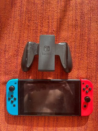 Nintendo Switch Azul y Rojo