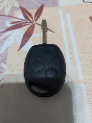 Llaves de coche con mando