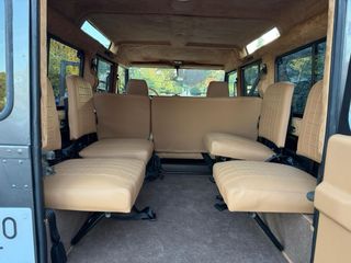 Land Rover Defender 2006