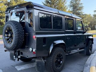 Land Rover Defender 2006