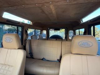 Land Rover Defender 2006