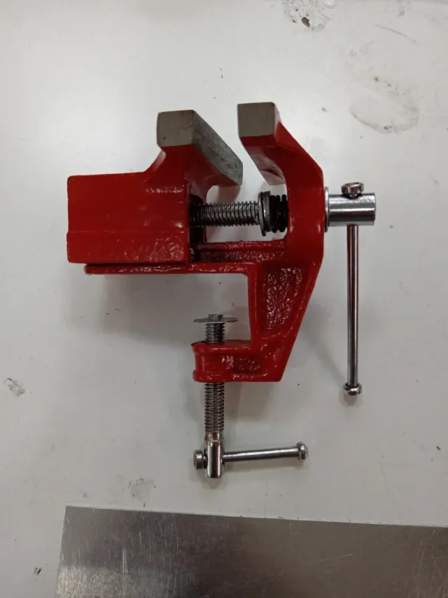 Tornillo de banco portátil