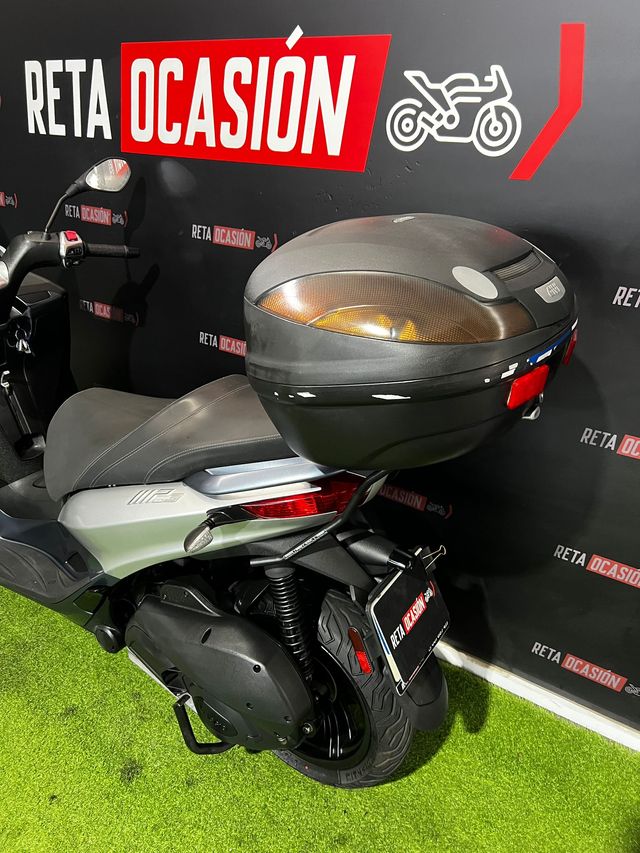 Piaggio MP3 300 HPE 2019 - 35265 km
