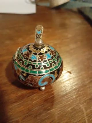 Saliera vintage asiatica argento, cloisonnè.