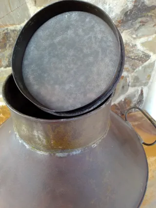 Bidón ferroviario con grifo de laton