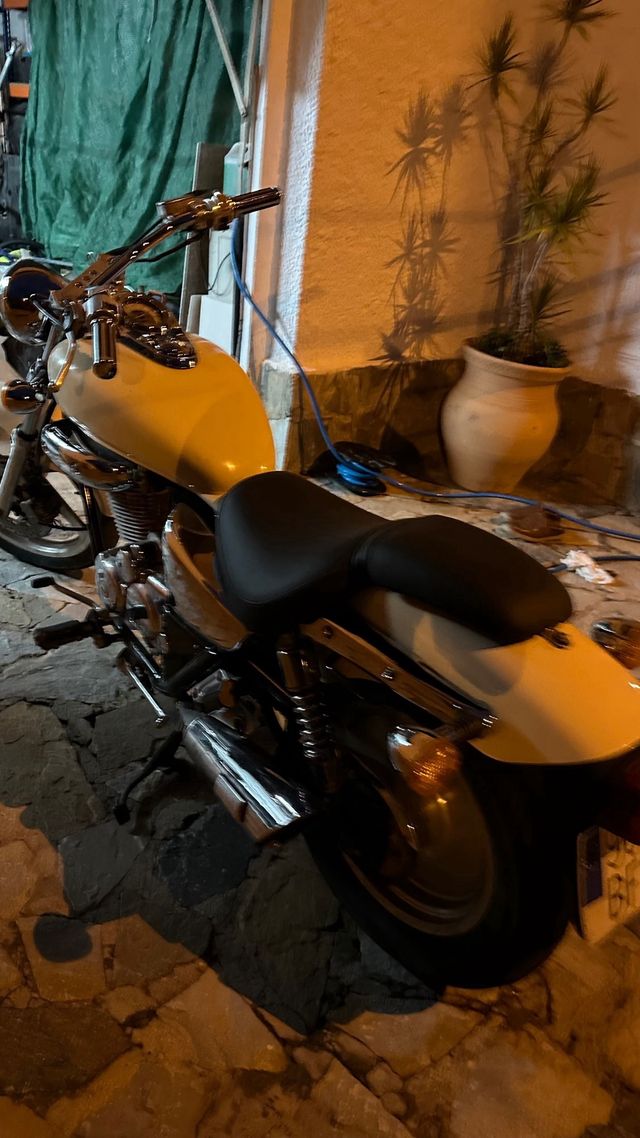 Moto Custom Daelim vt 125