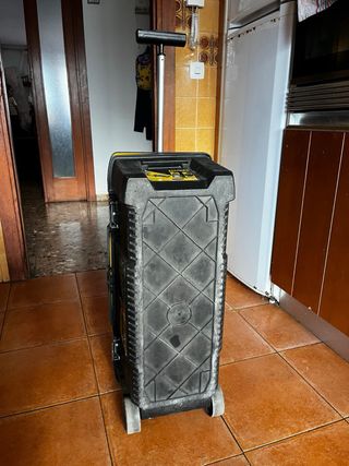 Caja de herramientas Stanley Fatmax con ruedas