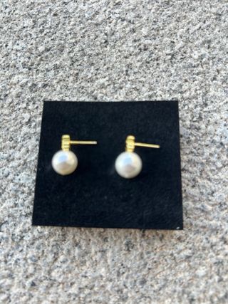 Pendientes perla dorados