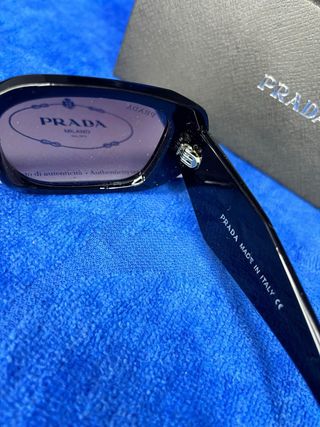 Gafas de sol Prada Negras