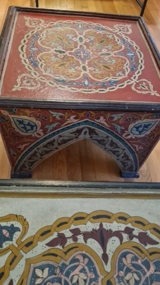 Mesas auxiliares marroquíes de madera