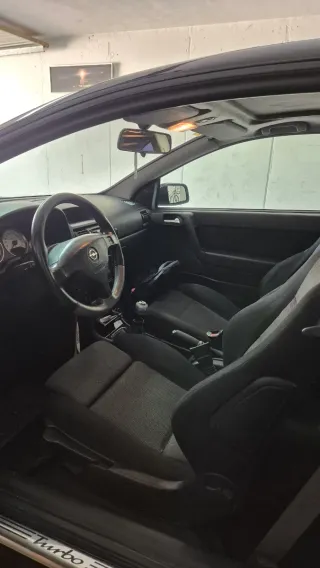 Opel Astra bertone turbo