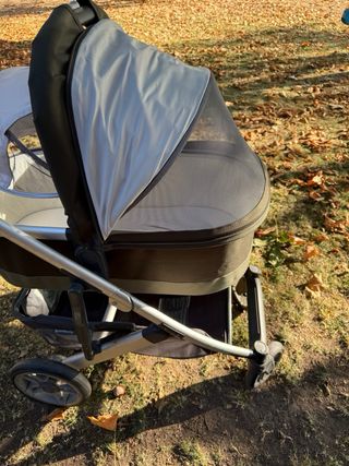 Carro Uppababy Cruz V2 verde + Accesorios