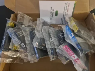 Impresora Epson XP-2100 WiFi +10 cartuchos regalo