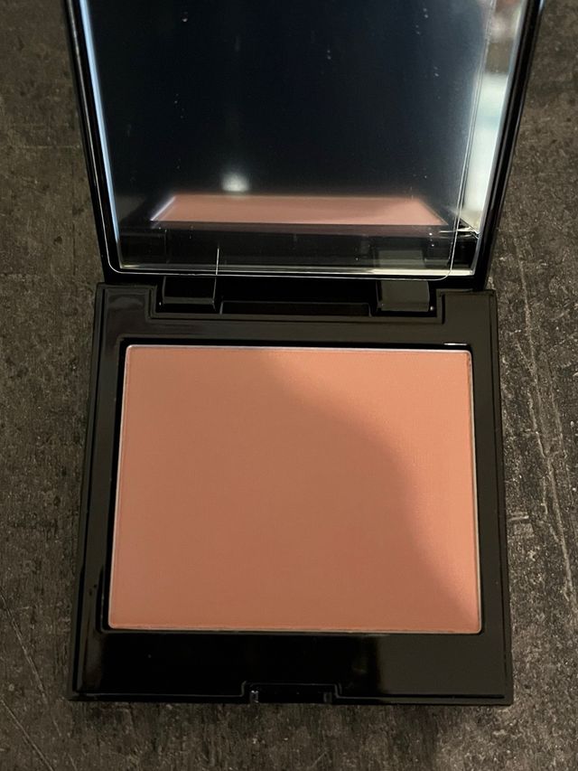 Fard Laura Mercier