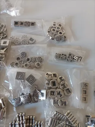 Lote Abalorios Zamak Bisutería. Se aceptan ofertas