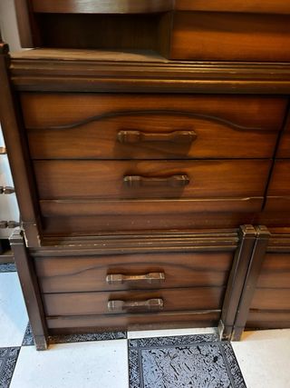 Cassettiera in legno massello 