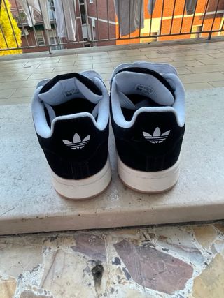 Adidas Campus 00s nere