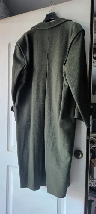 Abrigo largo caballero oscuro verdoso talla 50