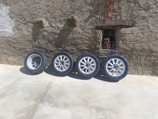 Llantas y neumáticos