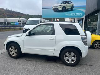Suzuki Grand Vitara 2013
