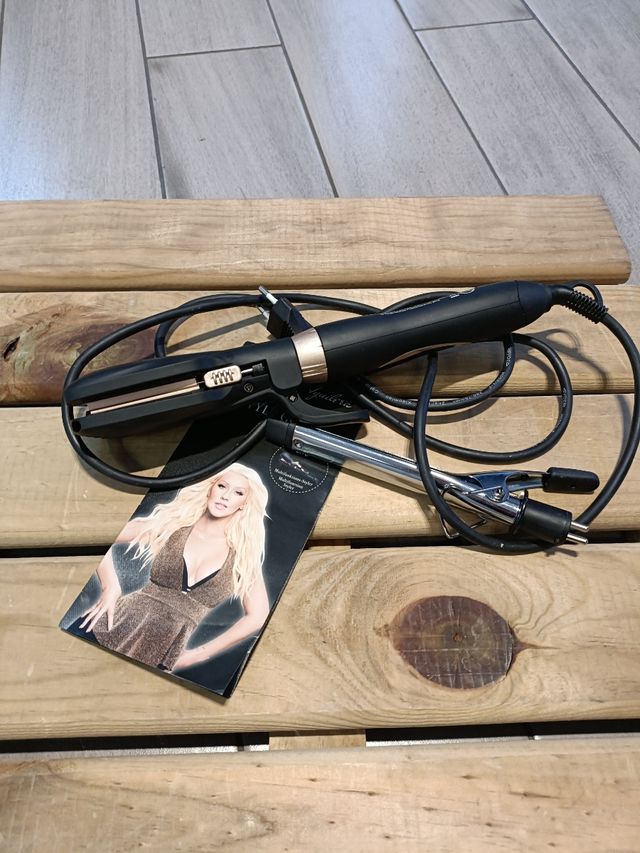 Plancha Pelo Aguilera Negra y Dorada