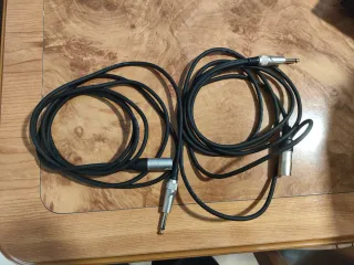 Monitores IK Multimedia iLoud MTM Negros