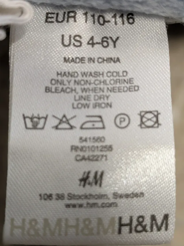 Manoplas H&M lana niño azul. Talla de 4 a 6 años.