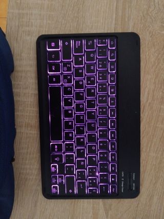 Teclado Bluetooth LED Negro