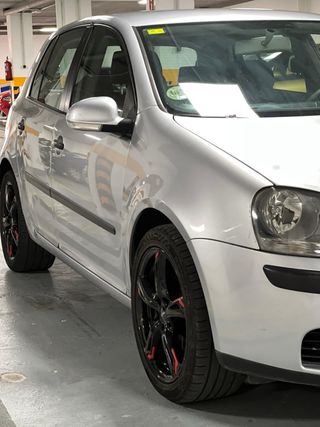 Volkswagen Golf 2005