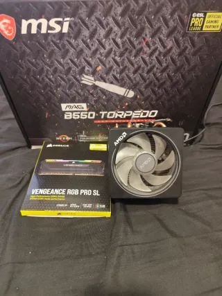 Pacchetto scheda madre MSI B550 + CPU AMD + RAM Corsair