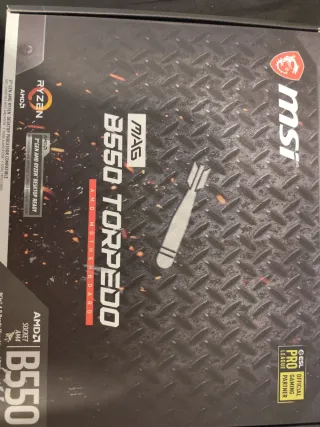 Pacchetto scheda madre MSI B550 + CPU AMD + RAM Corsair