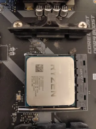 Pacchetto scheda madre MSI B550 + CPU AMD + RAM Corsair