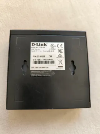 Switch D-Link DGS-105 5 Puertos Gigabit