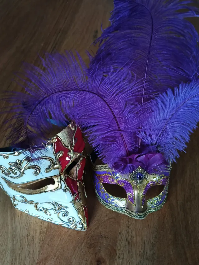 Máscara Veneciana Decorada. Hombre y 
mujer 