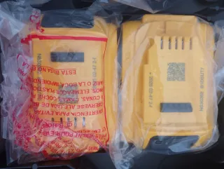 Taladro Dewalt 18V con 2 baterías