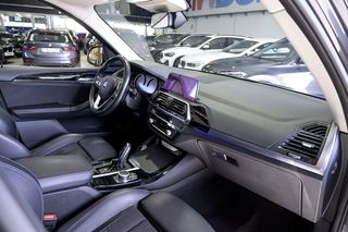 BMW X3   xDrive20d 