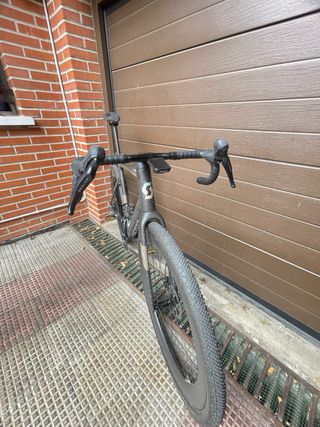 Bicicleta Gravel Scott Addict Talla L