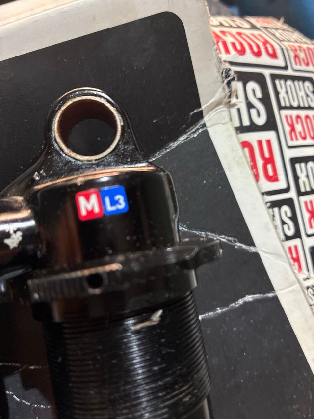 Amortiguador Rock Shox Vivid R2C