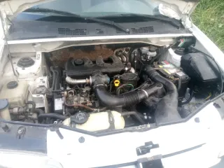 Peugeot patner  1999