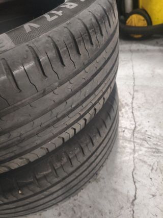 Neumático 215/55 R17 94V Radial Tubeless
